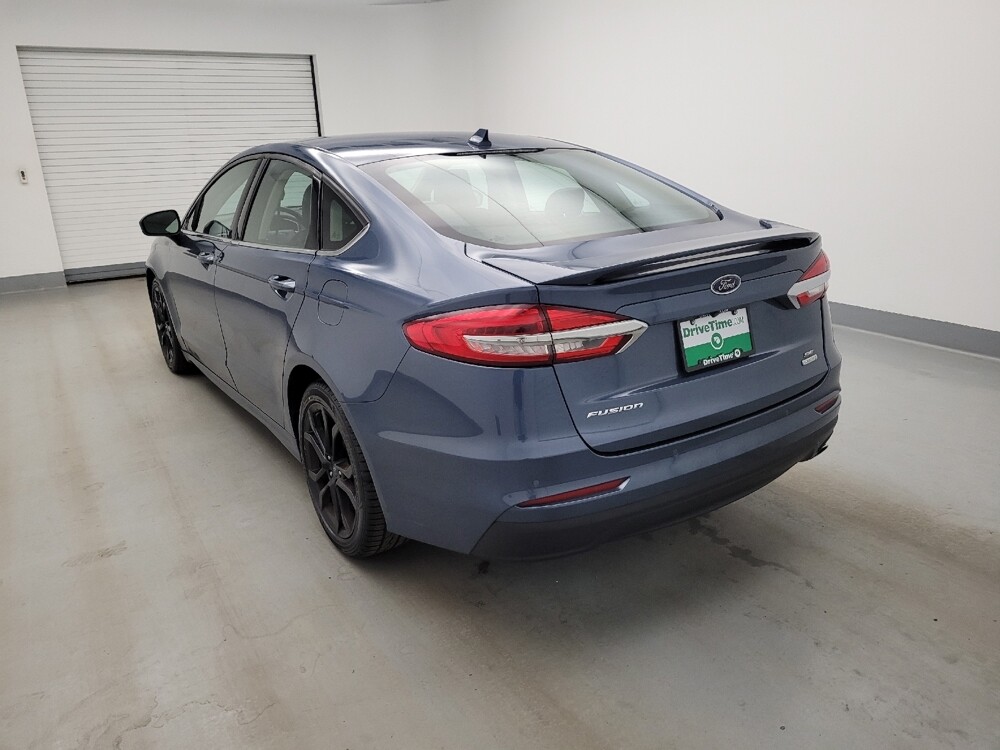 2019 Ford Fusion in Maple Heights, OH 44137 - 18133736 5