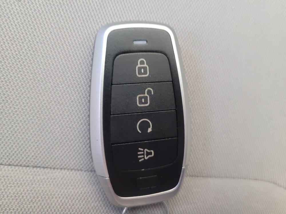 2019 Ford Fusion in Maple Heights, OH 44137 - 18133736 32