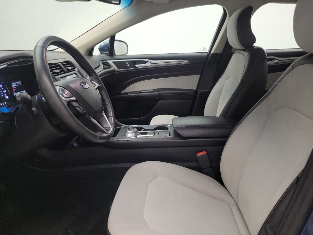 2019 Ford Fusion in Maple Heights, OH 44137 - 18133736 17