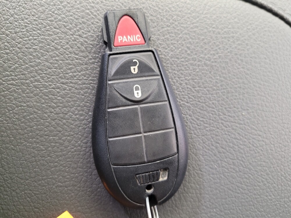 2018 RAM 1500 in Maple Heights, OH 44137 - 18133737 32