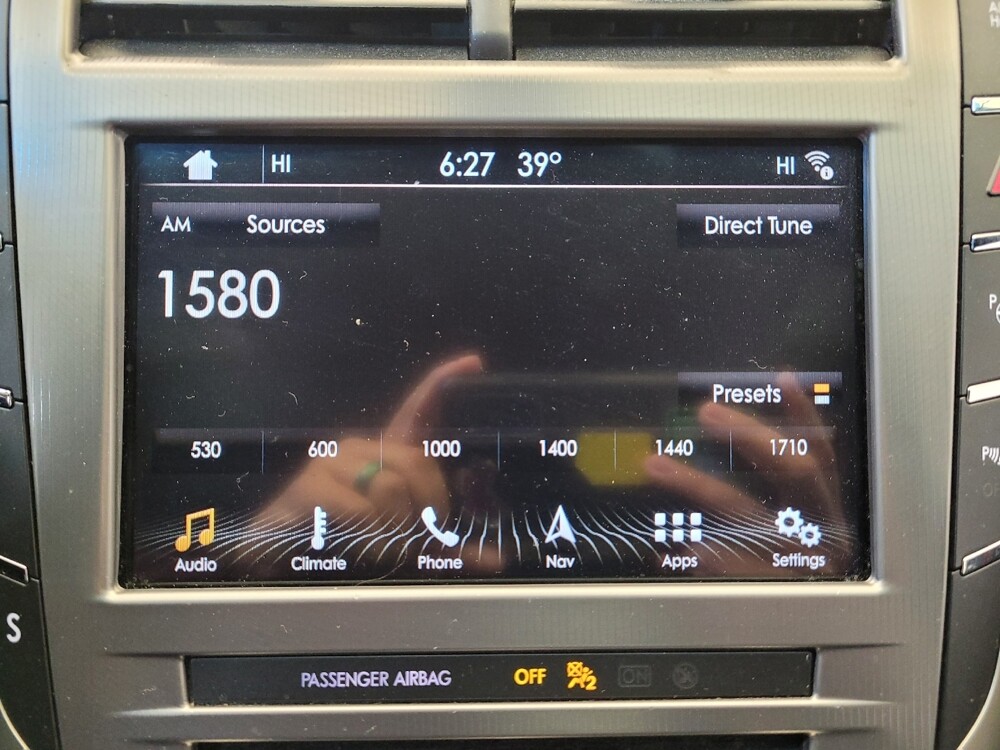 2018 Lincoln MKZ in Maple Heights, OH 44137 - 18133738 25