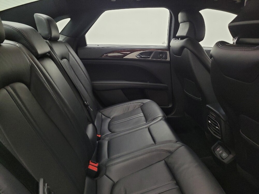 2018 Lincoln MKZ in Maple Heights, OH 44137 - 18133738 19