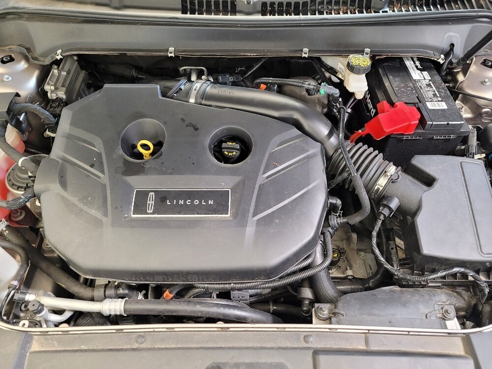 2018 Lincoln MKZ in Maple Heights, OH 44137 - 18133738 30