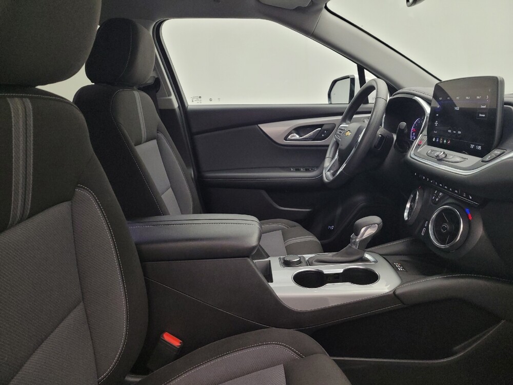 2024 Chevrolet Blazer in Columbus, OH 43228 - 18133739 21