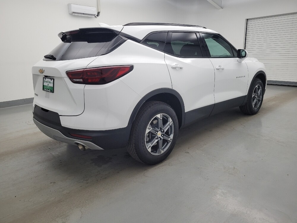 2024 Chevrolet Blazer in Columbus, OH 43228 - 18133739 10