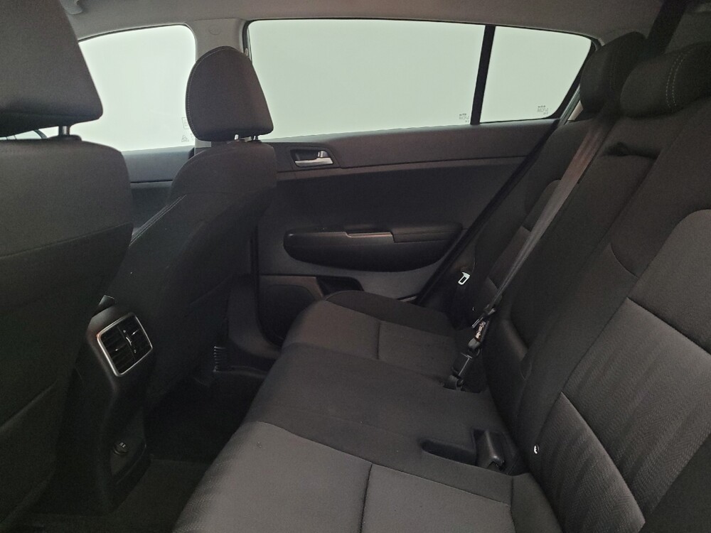 2021 Kia Sportage in Maple Heights, OH 44137 - 18133741 18
