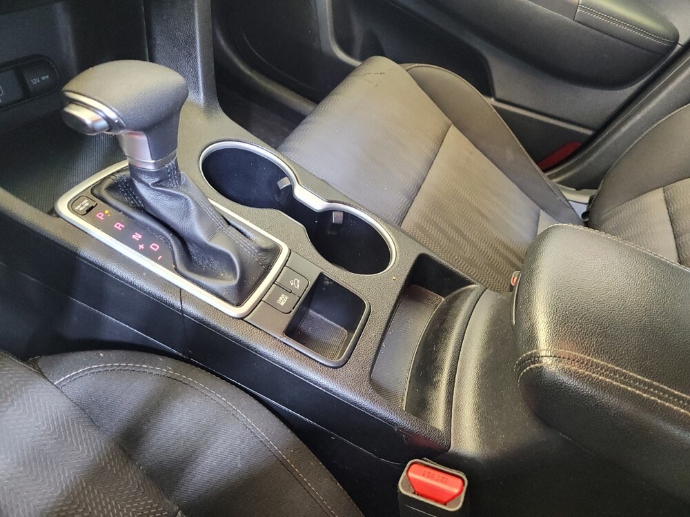 2021 Kia Sportage in Maple Heights, OH 44137 - 18133741 26