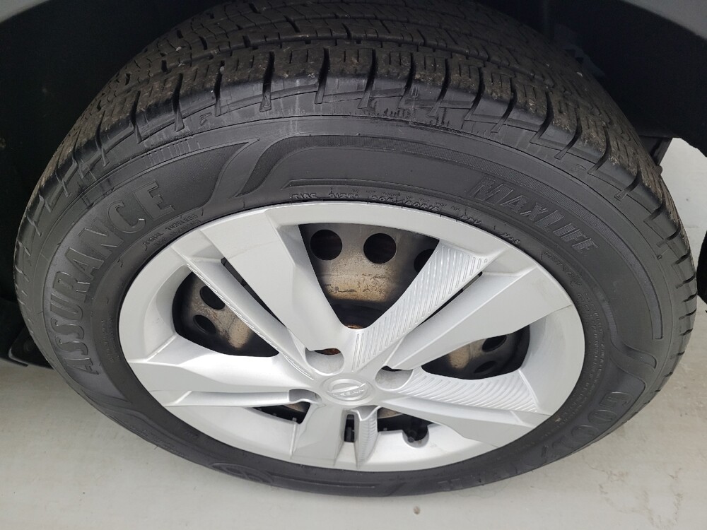 2021 Nissan Kicks in Maple Heights, OH 44137 - 18133742 31