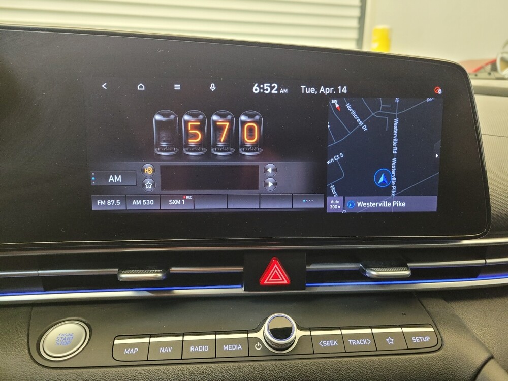 2021 Hyundai Elantra in Maple Heights, OH 44137 - 18133743 25