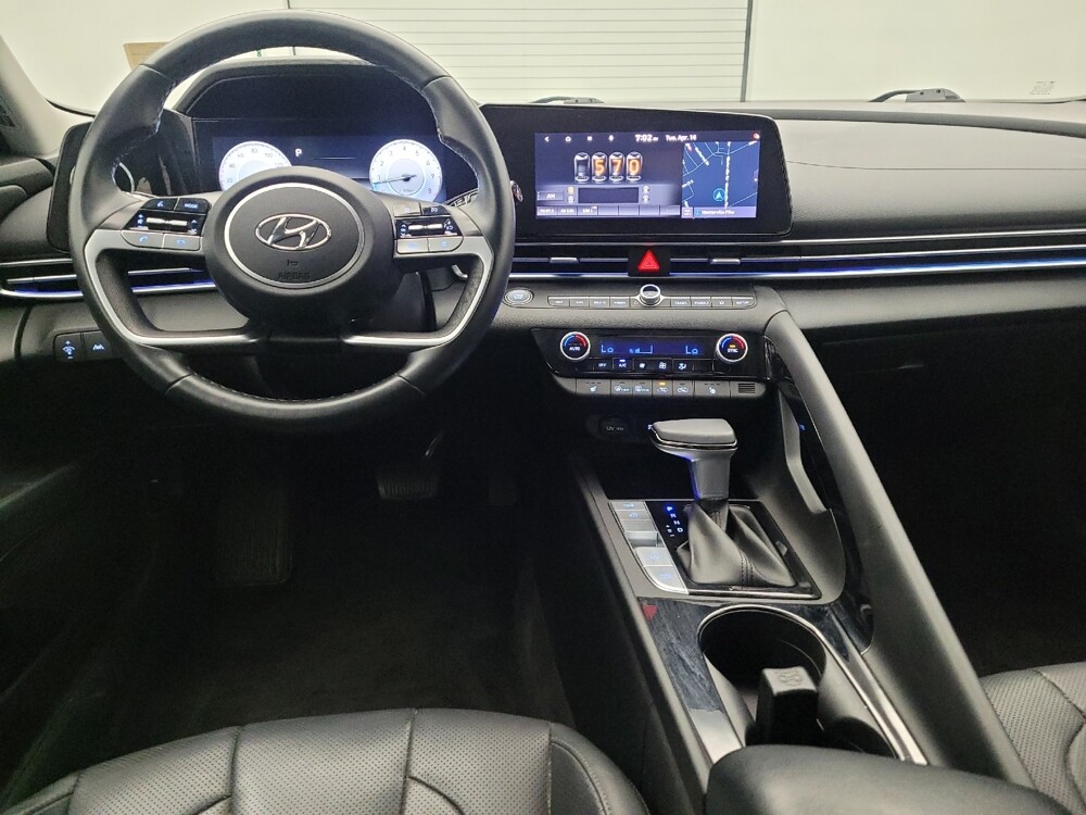 2021 Hyundai Elantra in Maple Heights, OH 44137 - 18133743 22