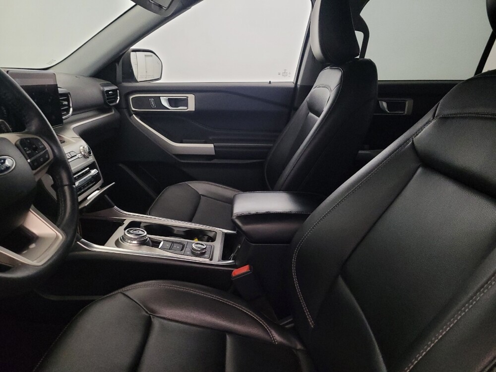 2021 Ford Explorer in Richmond, VA 23235 - 18133746 17
