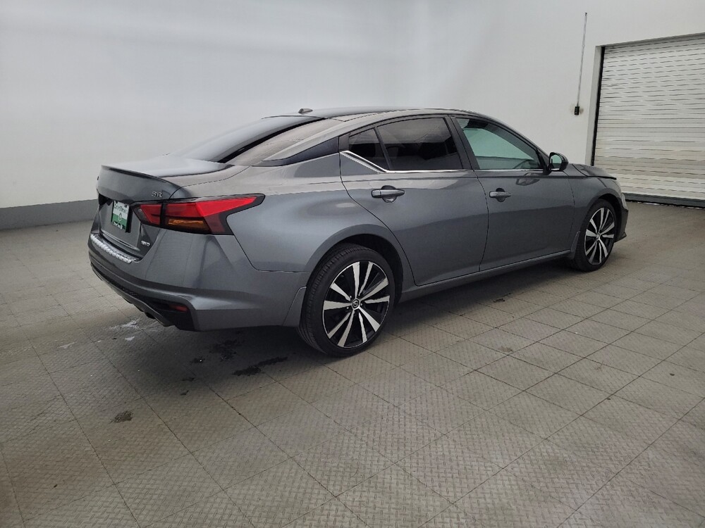 2019 Nissan Altima in Glen Burnie, MD 21061 - 18133747 10