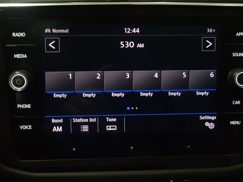 2019 Volkswagen Tiguan in Pittsburgh, PA 15236 - 18133748 25