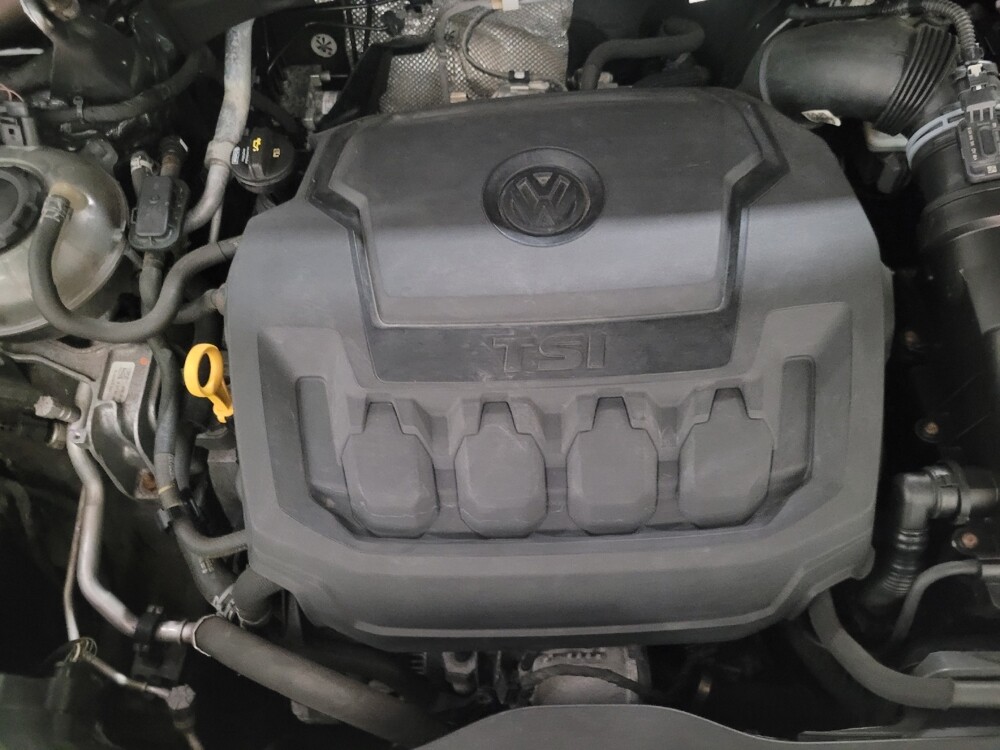 2019 Volkswagen Tiguan in Pittsburgh, PA 15236 - 18133748 30