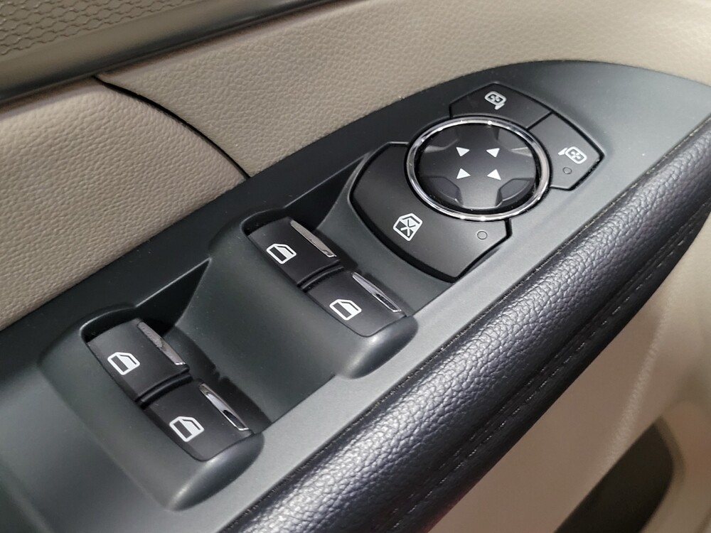 2018 Ford Explorer in Pittsburgh, PA 15236 - 18133752 27