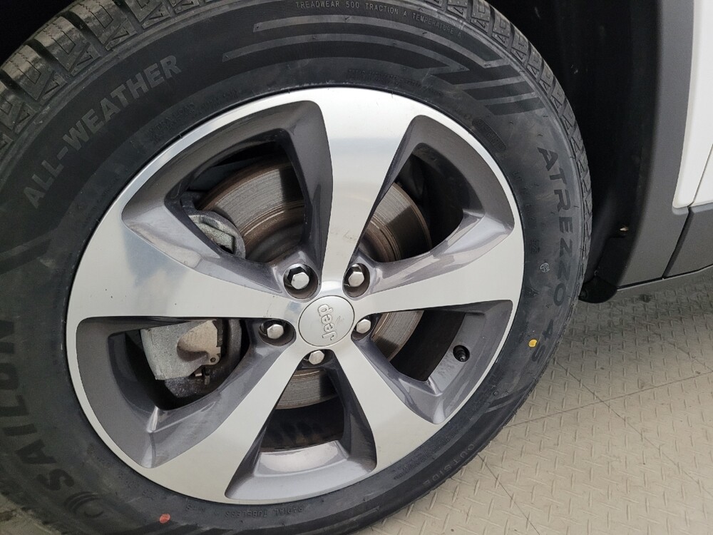 2019 Jeep Cherokee in Henrico, VA 23223 - 18133758 31