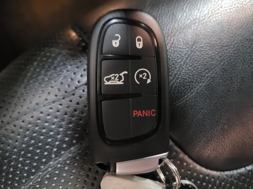 2019 Jeep Cherokee in Henrico, VA 23223 - 18133758 32