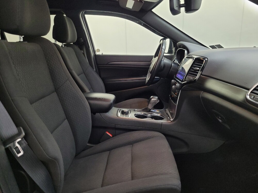 2019 Jeep Grand Cherokee in Plymouth Meeting, PA 19462 - 18133759 21