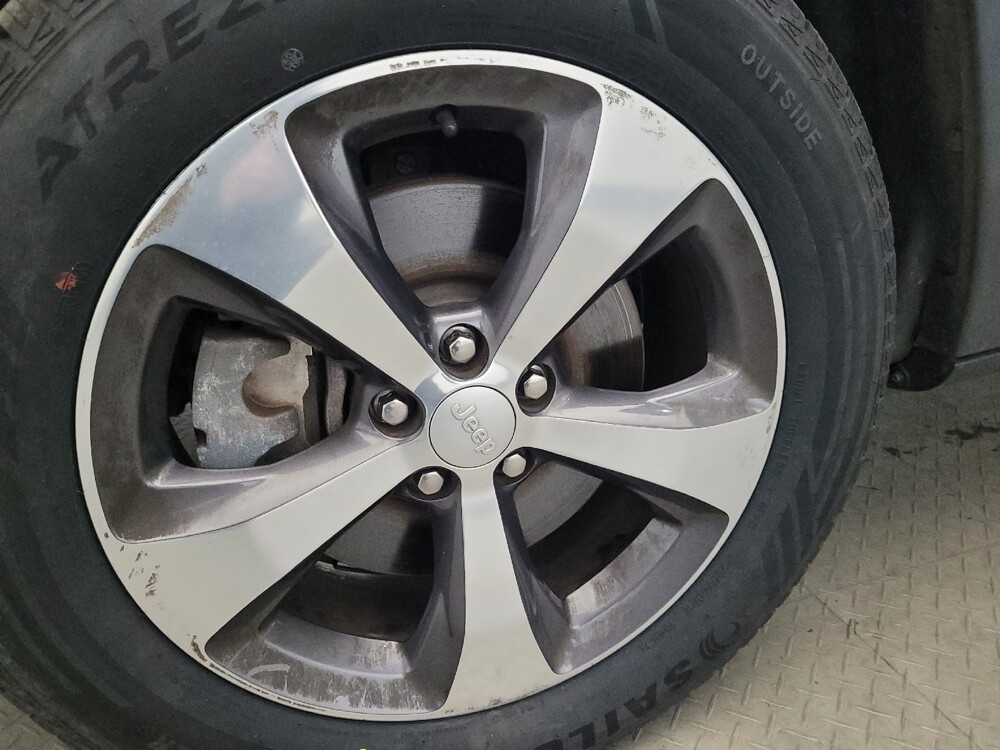 2019 Jeep Cherokee in Richmond, VA 23235 - 18133760 31