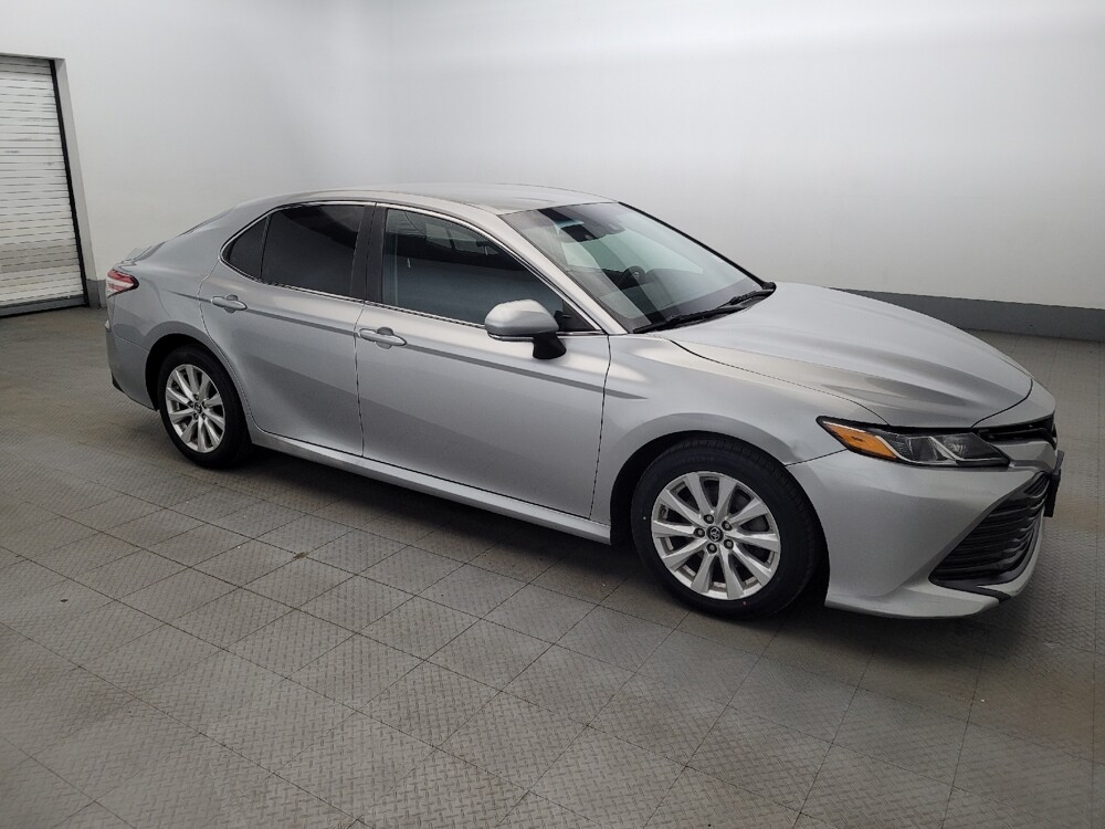 2018 Toyota Camry in Glen Burnie, MD 21061 - 18133761 11