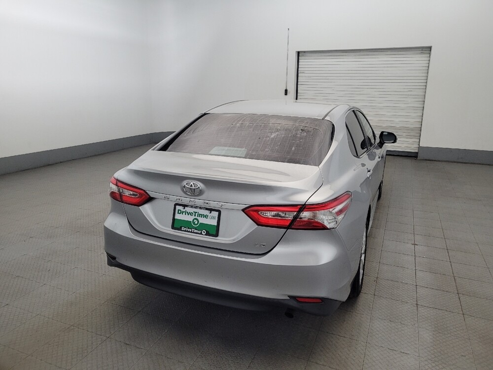2018 Toyota Camry in Glen Burnie, MD 21061 - 18133761 7