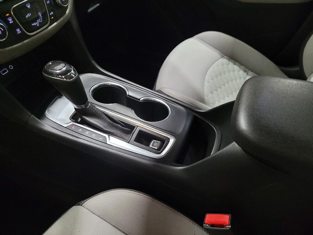 2019 Chevrolet Equinox in Laurel, MD 20724 - 18133762 26