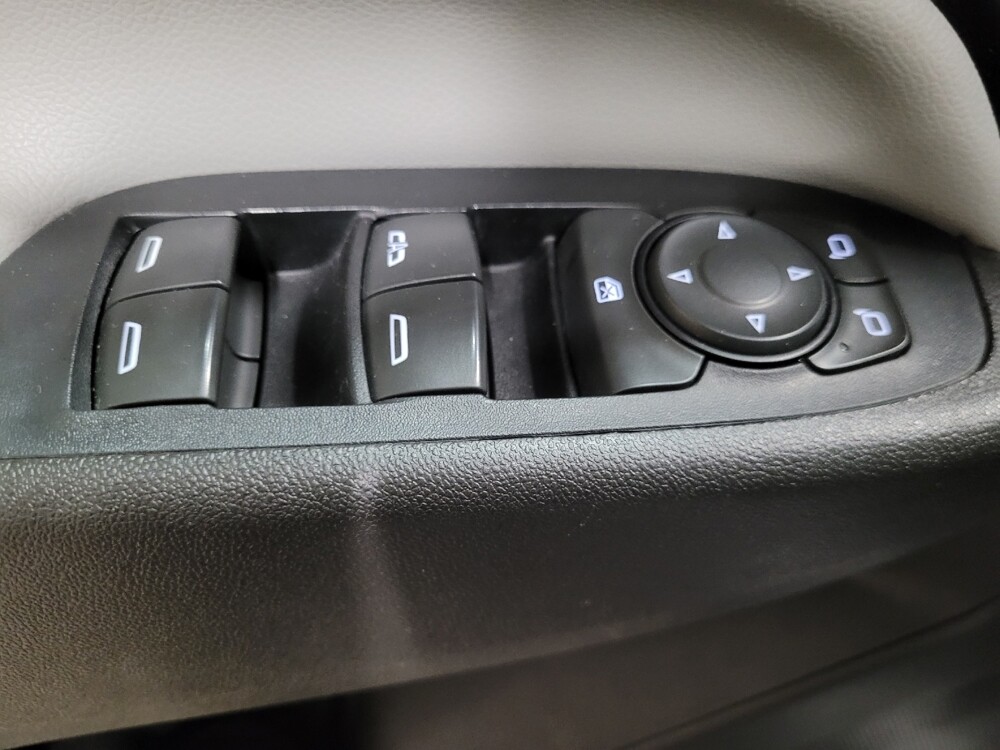 2019 Chevrolet Equinox in Laurel, MD 20724 - 18133762 27