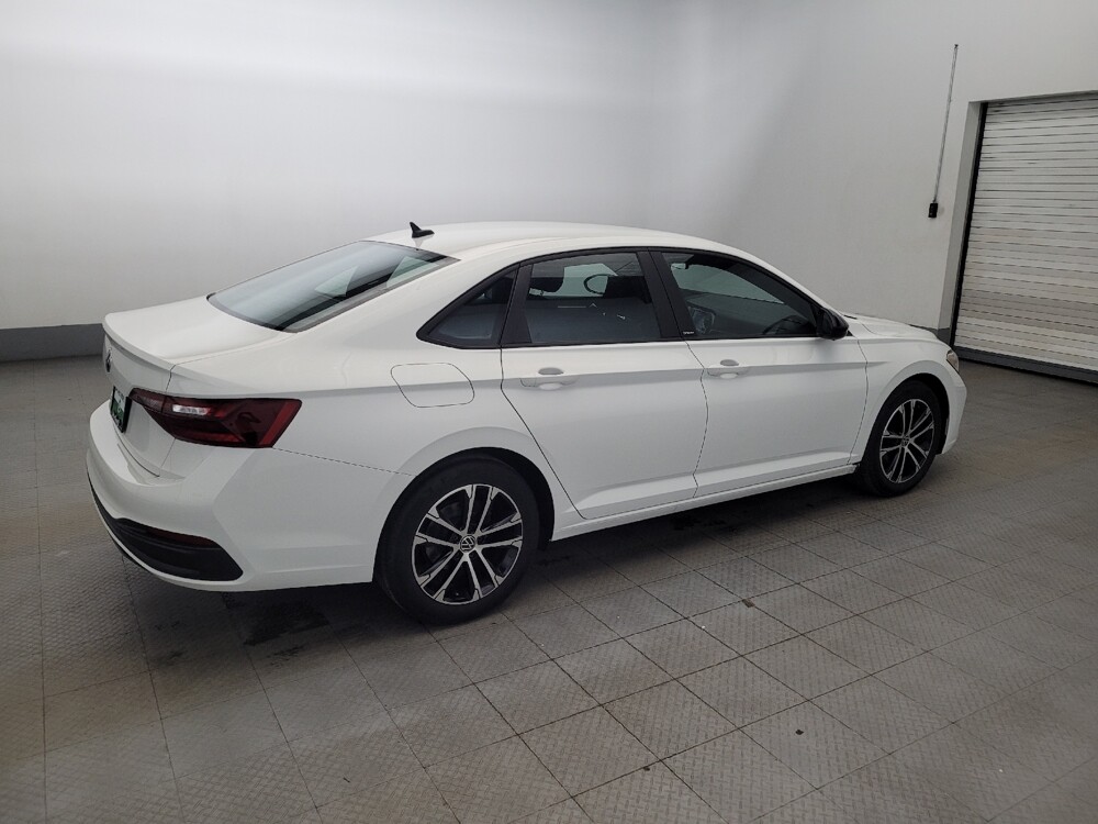 2023 Volkswagen Jetta in Glen Burnie, MD 21061 - 18133769 10