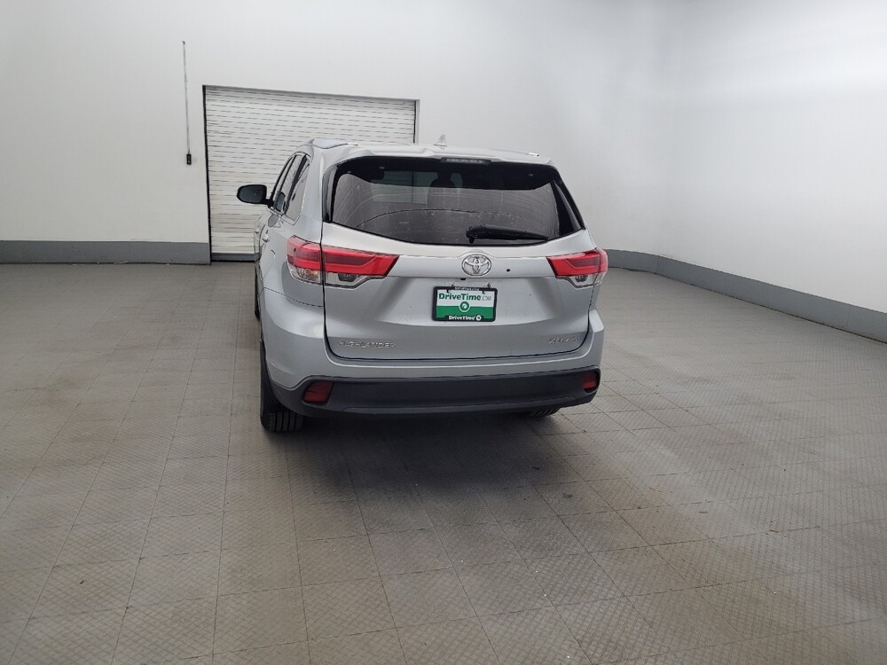 2019 Toyota Highlander in Chesapeake, VA 23320 - 18133774 6