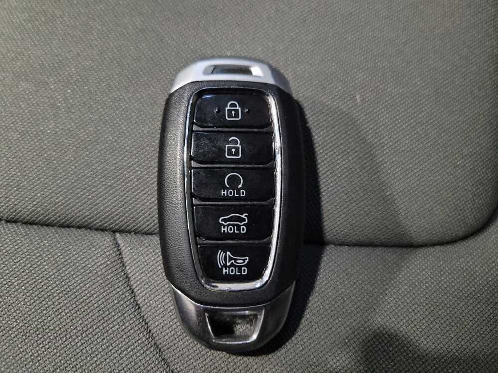 2023 Hyundai Elantra in Glen Burnie, MD 21061 - 18133775 32