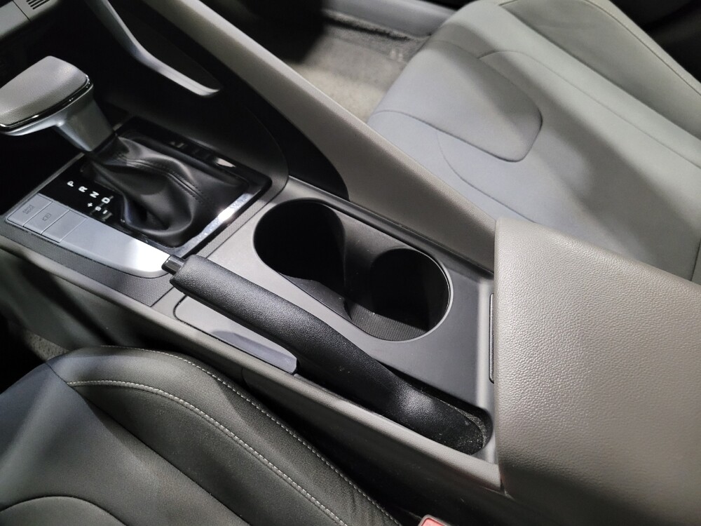 2023 Hyundai Elantra in Glen Burnie, MD 21061 - 18133780 26