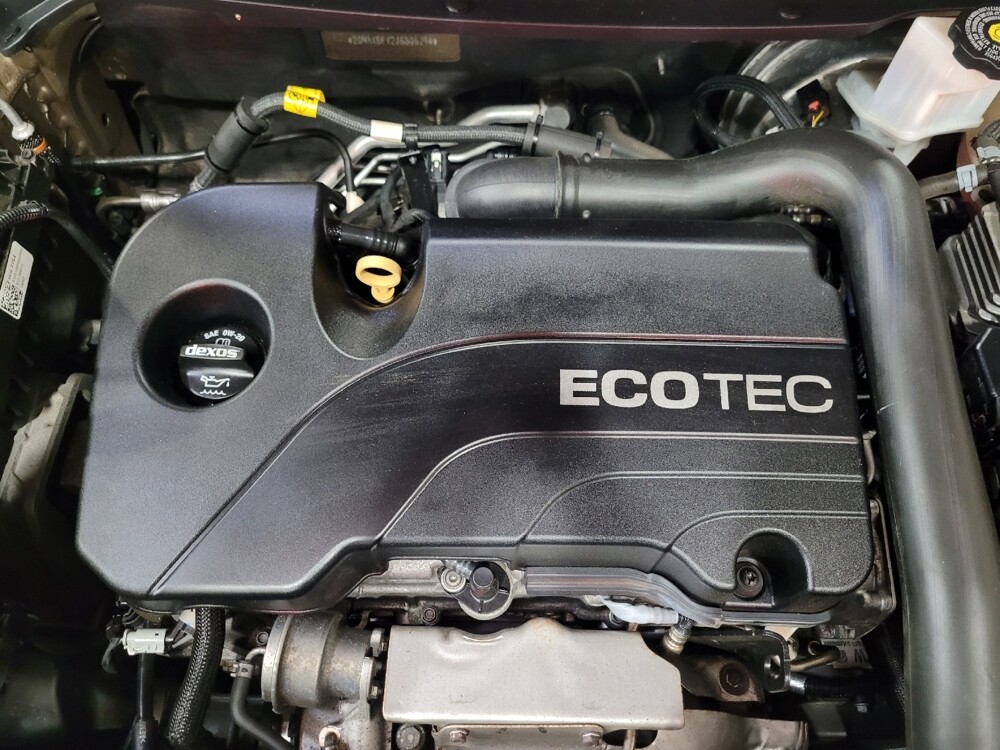 2018 Chevrolet Equinox in Richmond, VA 23235 - 18133785 30