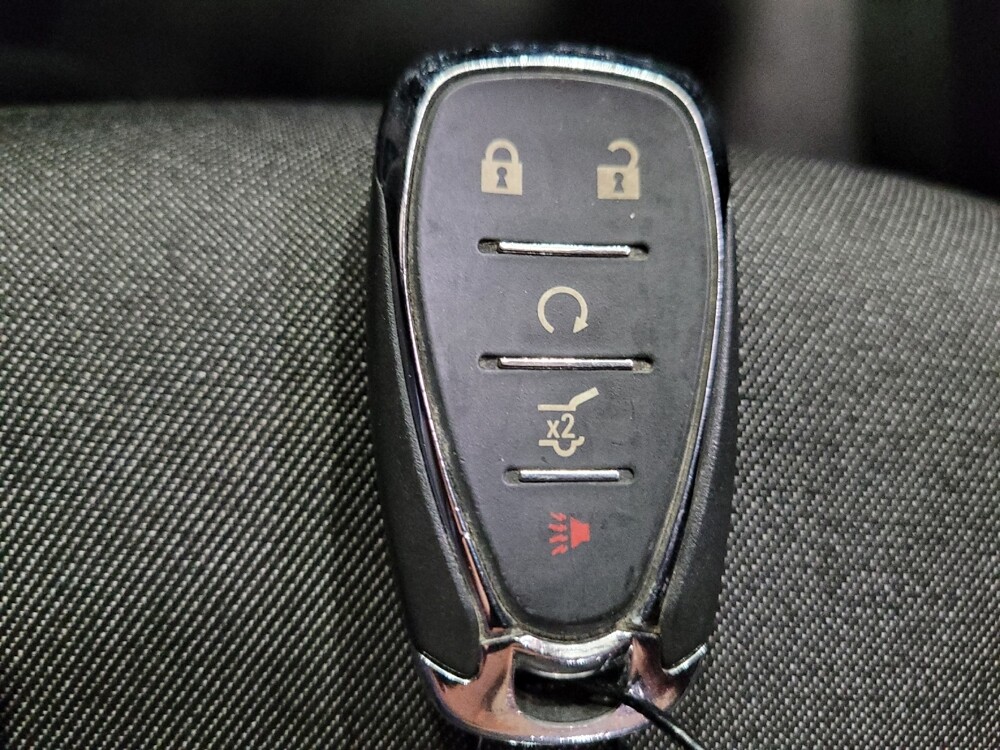 2018 Chevrolet Equinox in Richmond, VA 23235 - 18133785 32