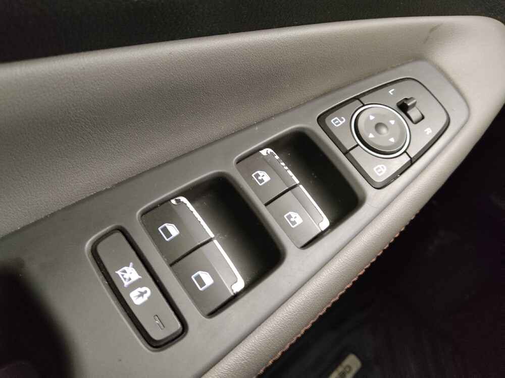 2020 Hyundai Santa Fe in Topeka, KS 66611 - 18133787 27