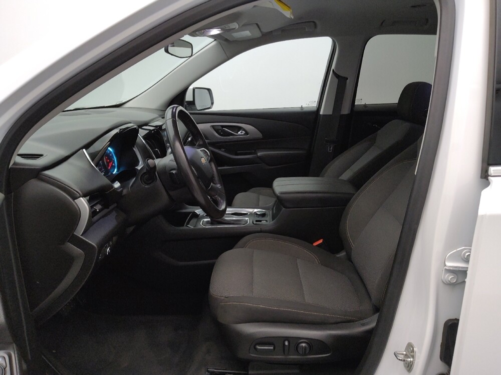 2019 Chevrolet Traverse in Topeka, KS 66611 - 18133788 17