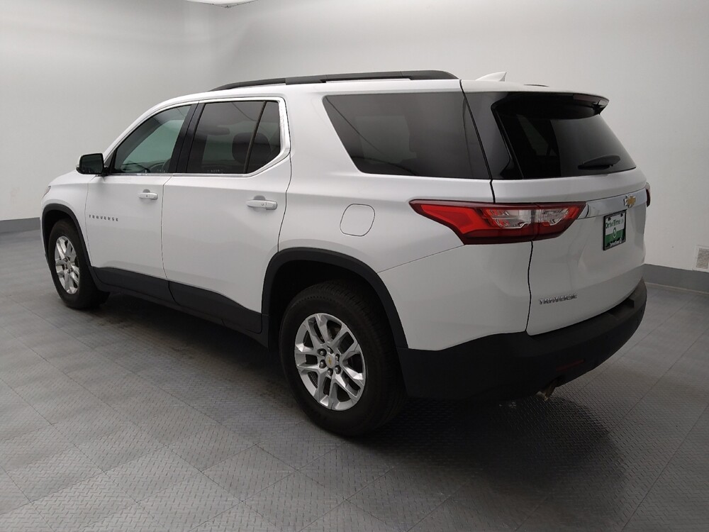 2019 Chevrolet Traverse in Topeka, KS 66611 - 18133788 3