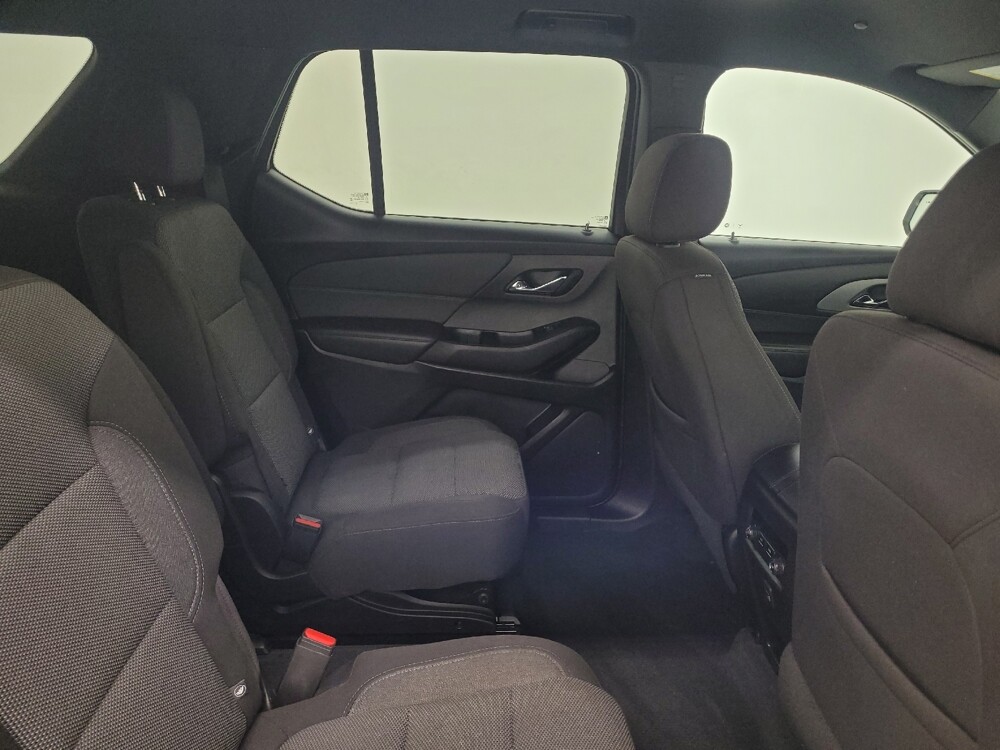 2023 Chevrolet Traverse in St. Louis, MO 63136 - 18133790 19