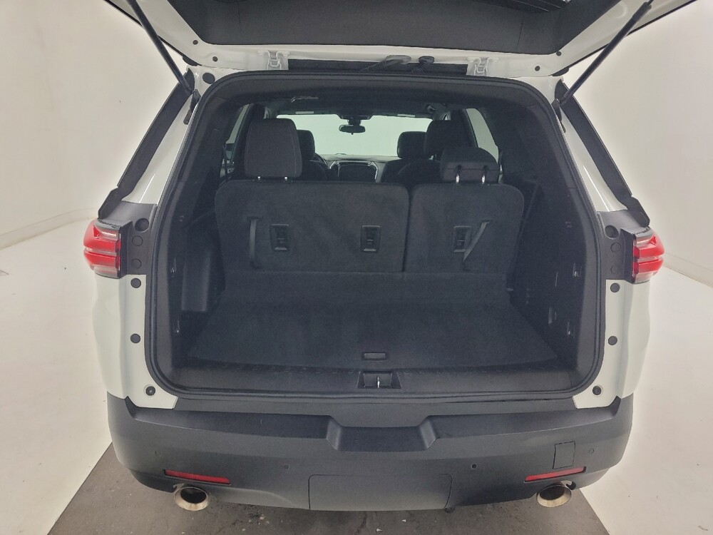 2023 Chevrolet Traverse in St. Louis, MO 63136 - 18133790 29