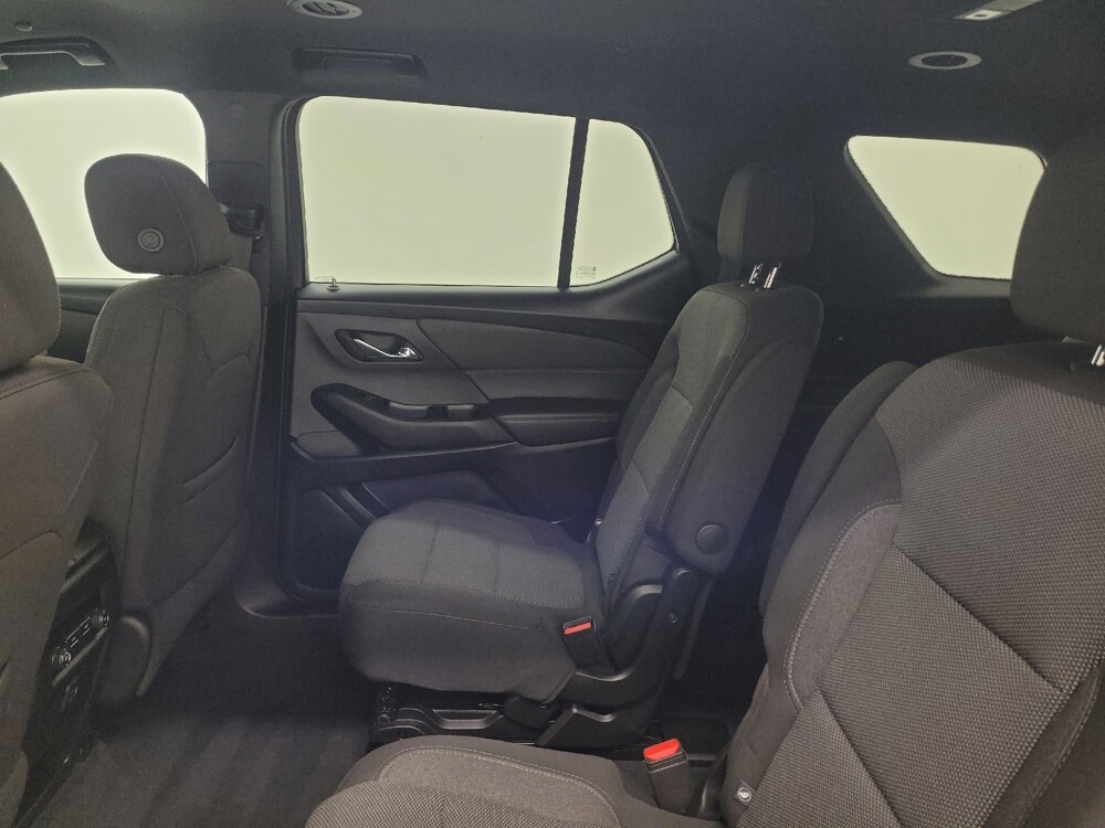 2023 Chevrolet Traverse in St. Louis, MO 63136 - 18133790 18
