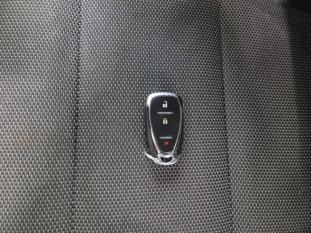 2023 Chevrolet Traverse in St. Louis, MO 63136 - 18133790 32