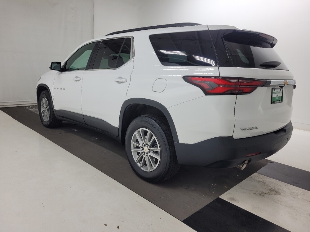 2023 Chevrolet Traverse in St. Louis, MO 63136 - 18133790 3