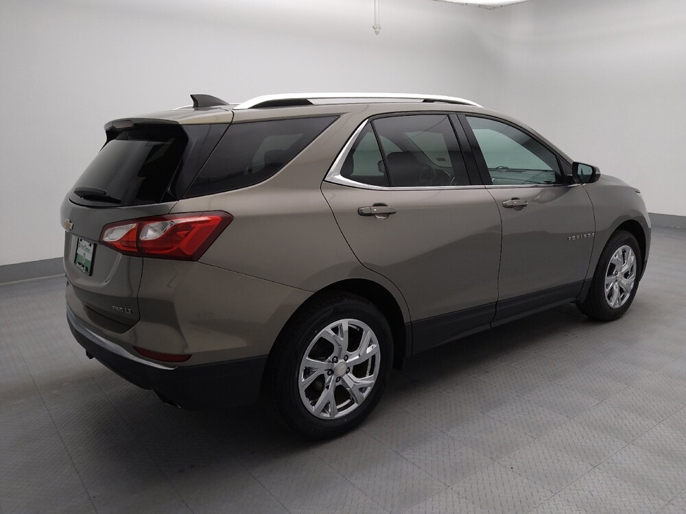 2018 Chevrolet Equinox in Wichita, KS 67207 - 18133791 10