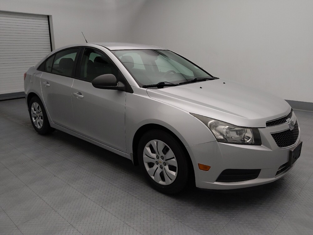 2014 Chevrolet Cruze in Topeka, KS 66611 - 18133793 11