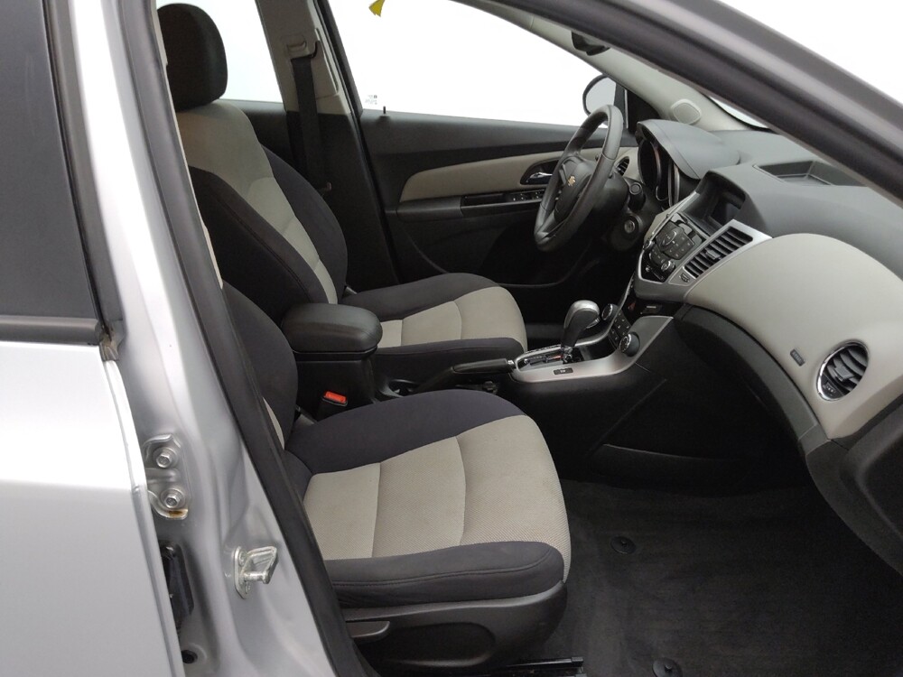 2014 Chevrolet Cruze in Topeka, KS 66611 - 18133793 21