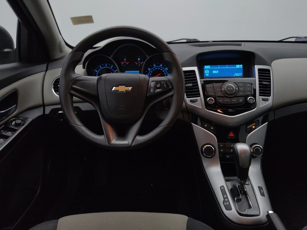 2014 Chevrolet Cruze in Topeka, KS 66611 - 18133793 22