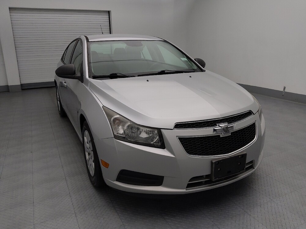 2014 Chevrolet Cruze in Topeka, KS 66611 - 18133793 14