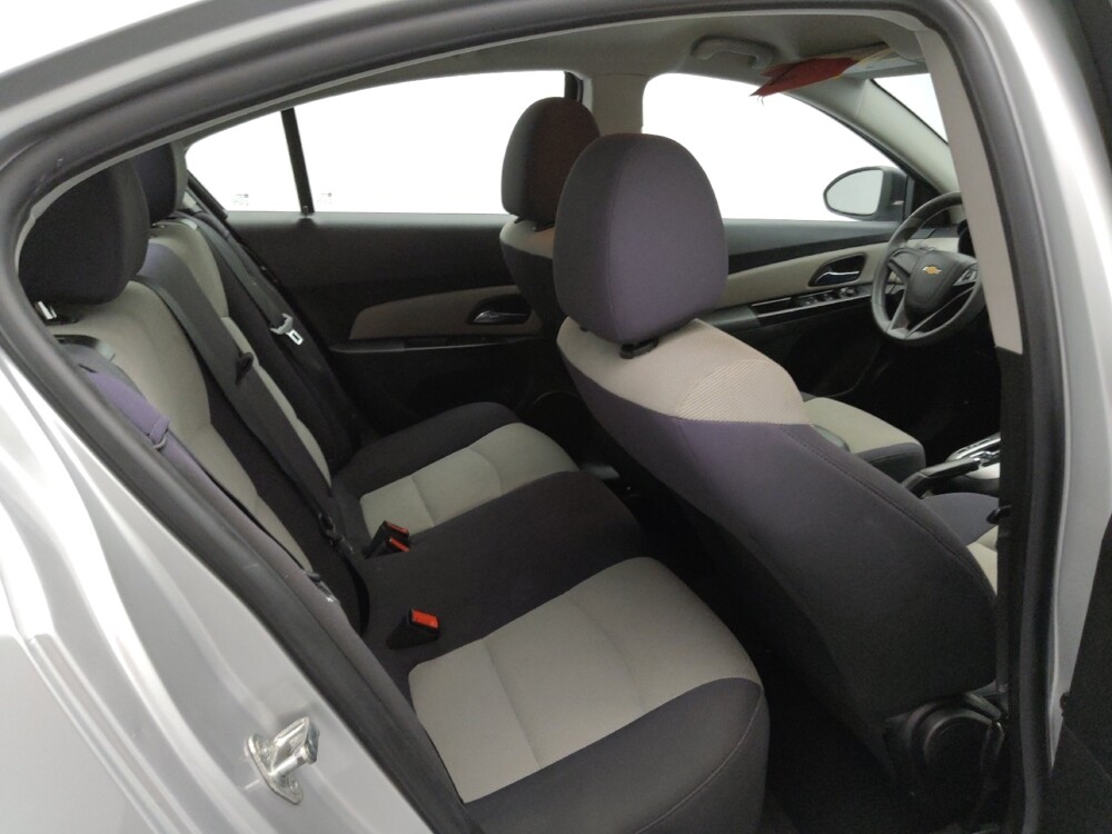 2014 Chevrolet Cruze in Topeka, KS 66611 - 18133793 19