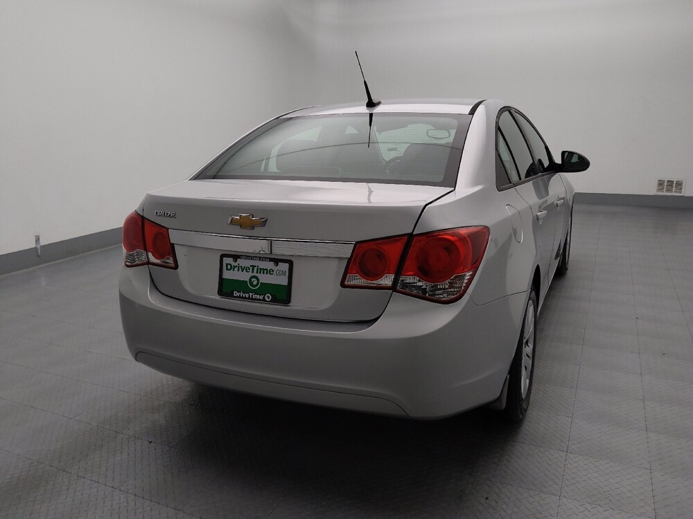 2014 Chevrolet Cruze in Topeka, KS 66611 - 18133793 7