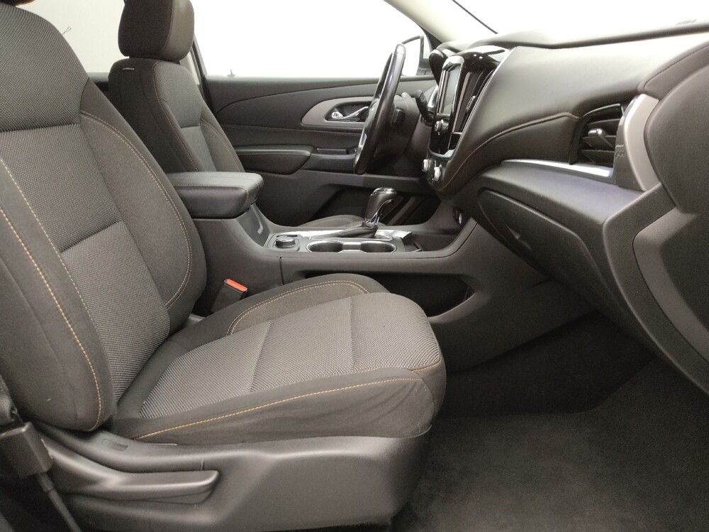 2019 Chevrolet Traverse in Wichita, KS 67207 - 18133794 21