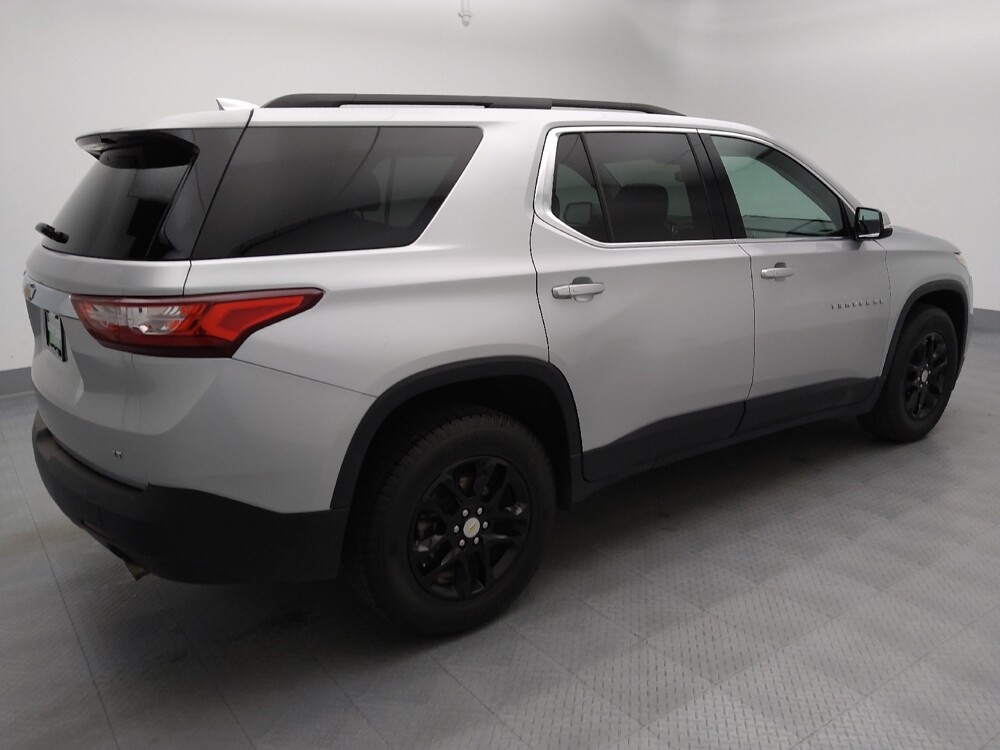 2019 Chevrolet Traverse in Wichita, KS 67207 - 18133794 10